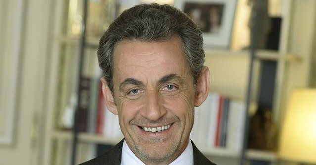 Elezioni Francia. Vince Sarkozy. La sinistra resiste